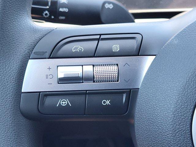 New 2026 Hyundai Santa Cruz SEL FWD image 18