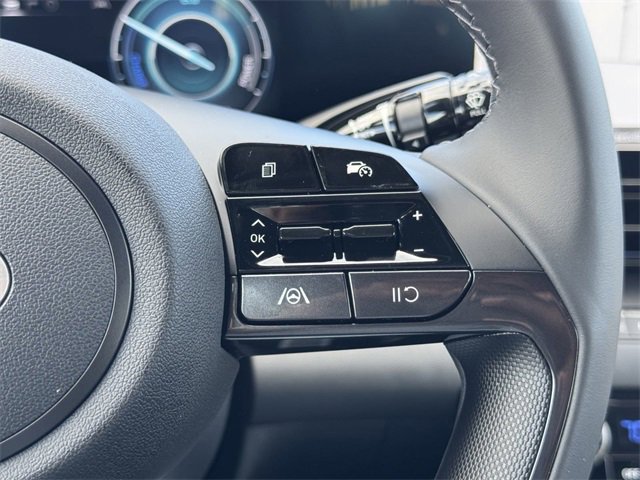 New 2025 Hyundai Elantra SEL image 20