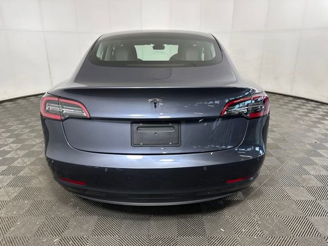 Used 2022 Tesla Model 3 image 4