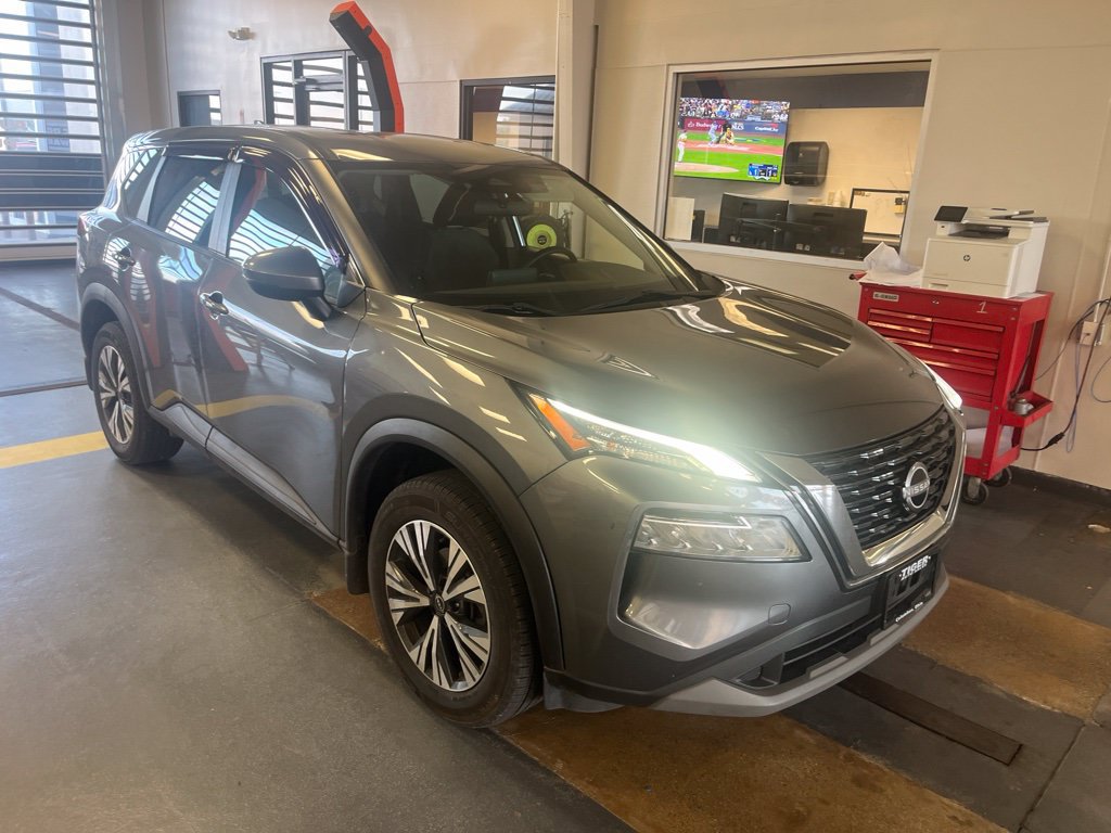 Used 2022 Nissan Rogue SV