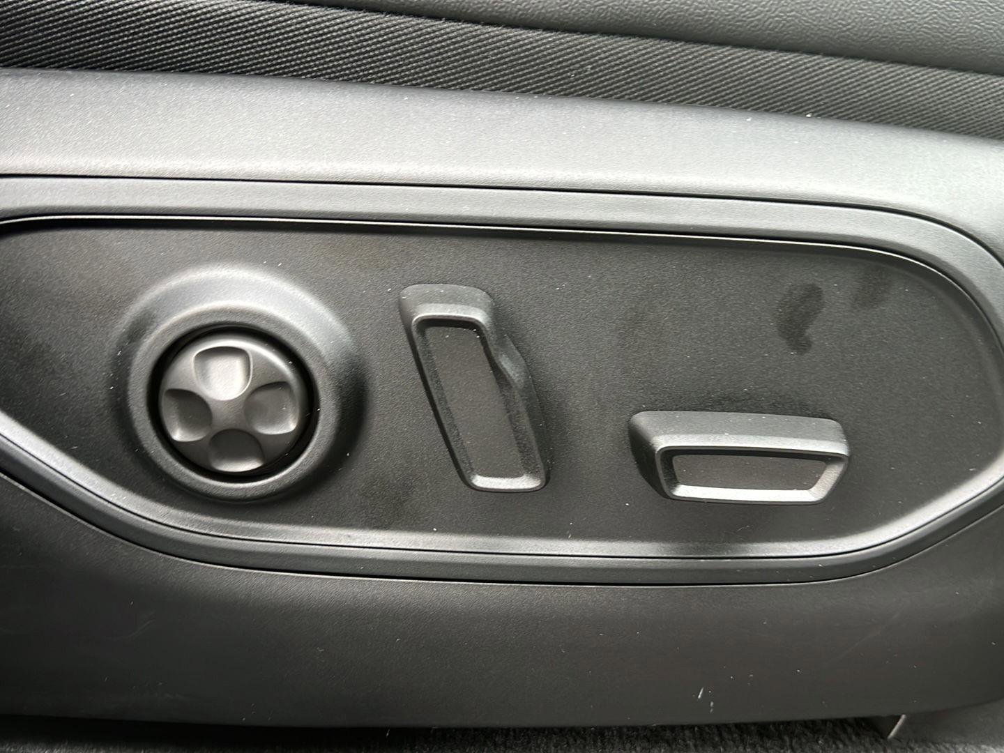 New 2026 Jeep Grand Cherokee Limited image 15