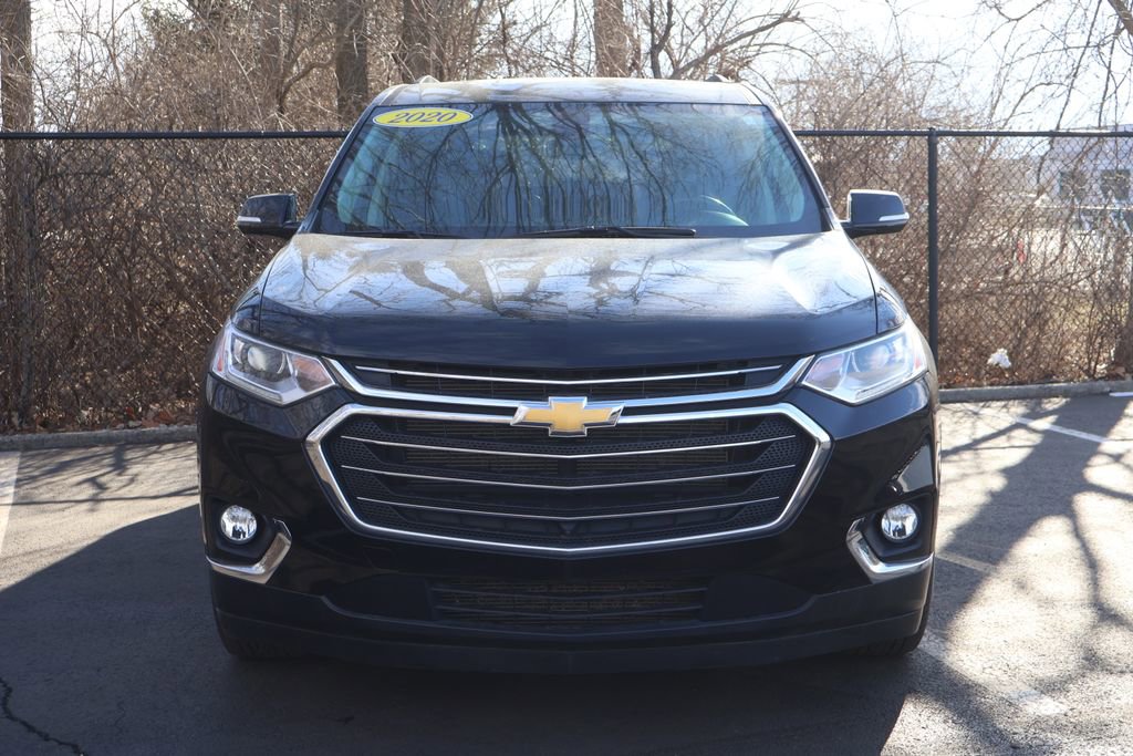 Used 2020 Chevrolet Traverse LT w/ LT Premium Package image 2