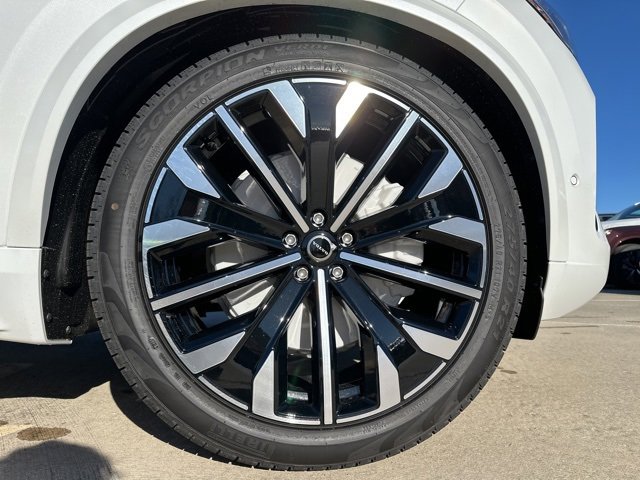 New 2026 Volvo XC90 B6 Ultra image 9