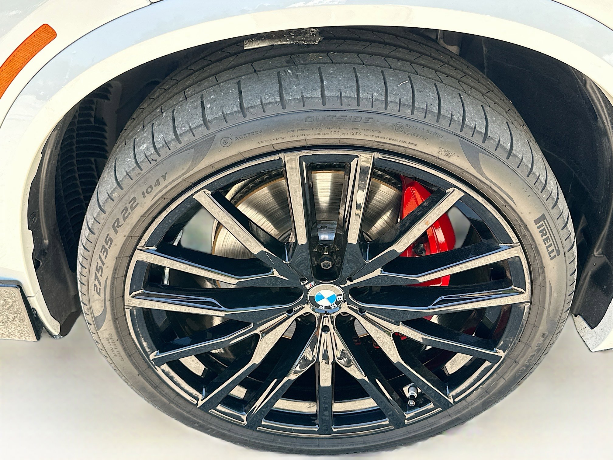 Used 2024 BMW X5 sDrive40i w/ M Sport Package image 35