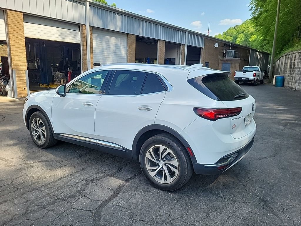 Used 2021 Buick Envision Essence w/ Technology Package I FWD image 9
