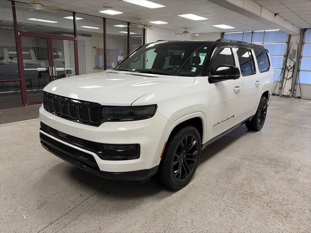 Certified 2024 Jeep Grand Wagoneer L Series II w/ Quick Order Packagew 28T AWD/4WD image 4