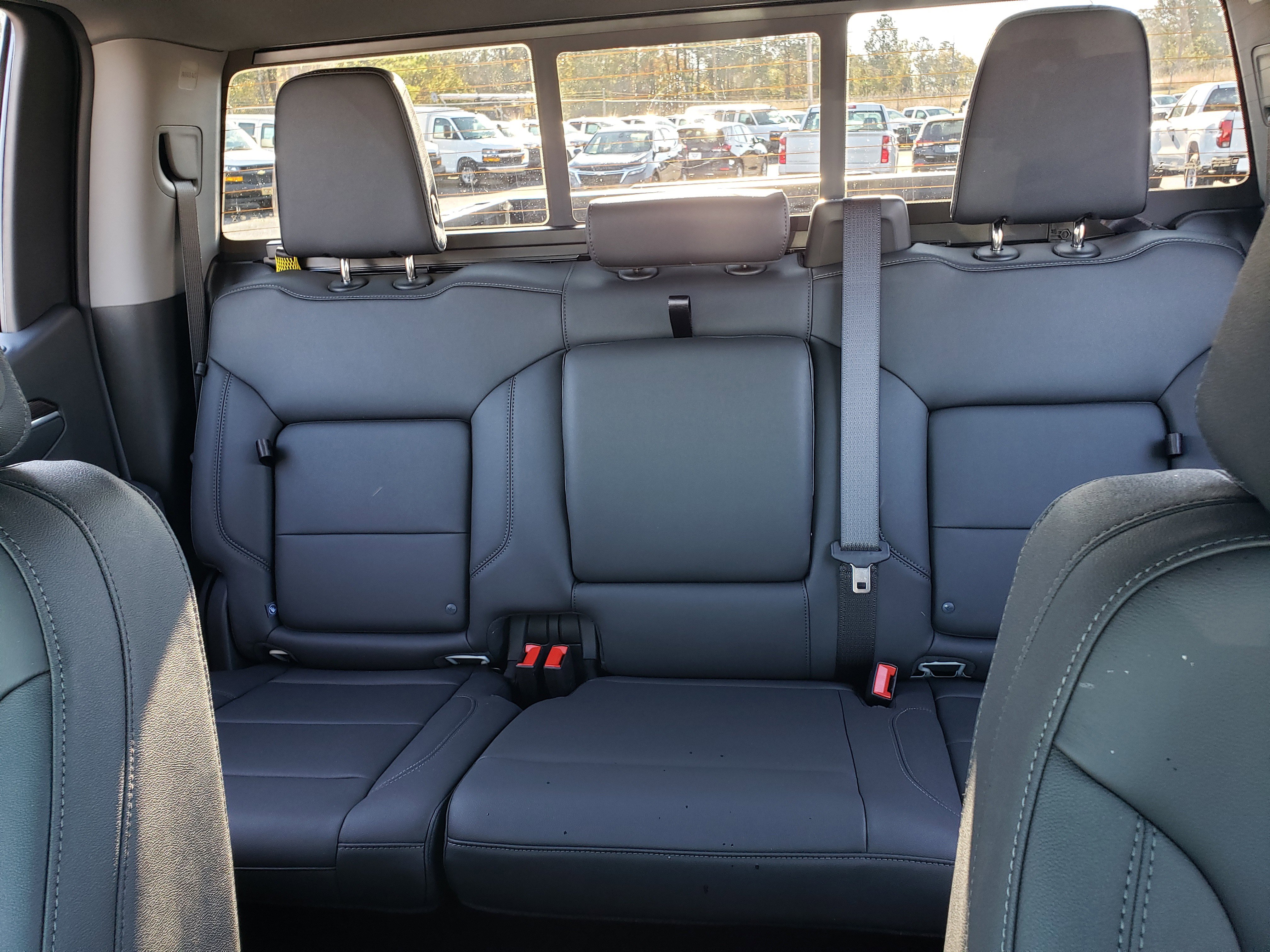 New 2026 Chevrolet Silverado 1500 LT Trail Boss w/ LT Trail Boss Premium Package image 32