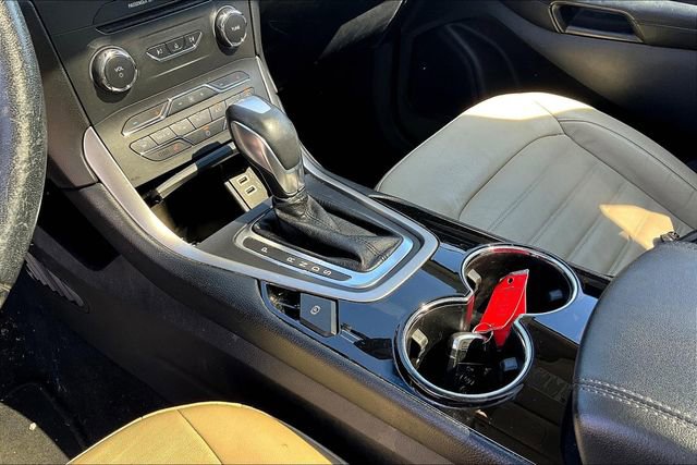 Used 2017 Ford Edge SEL w/ Equipment Group 201A image 12