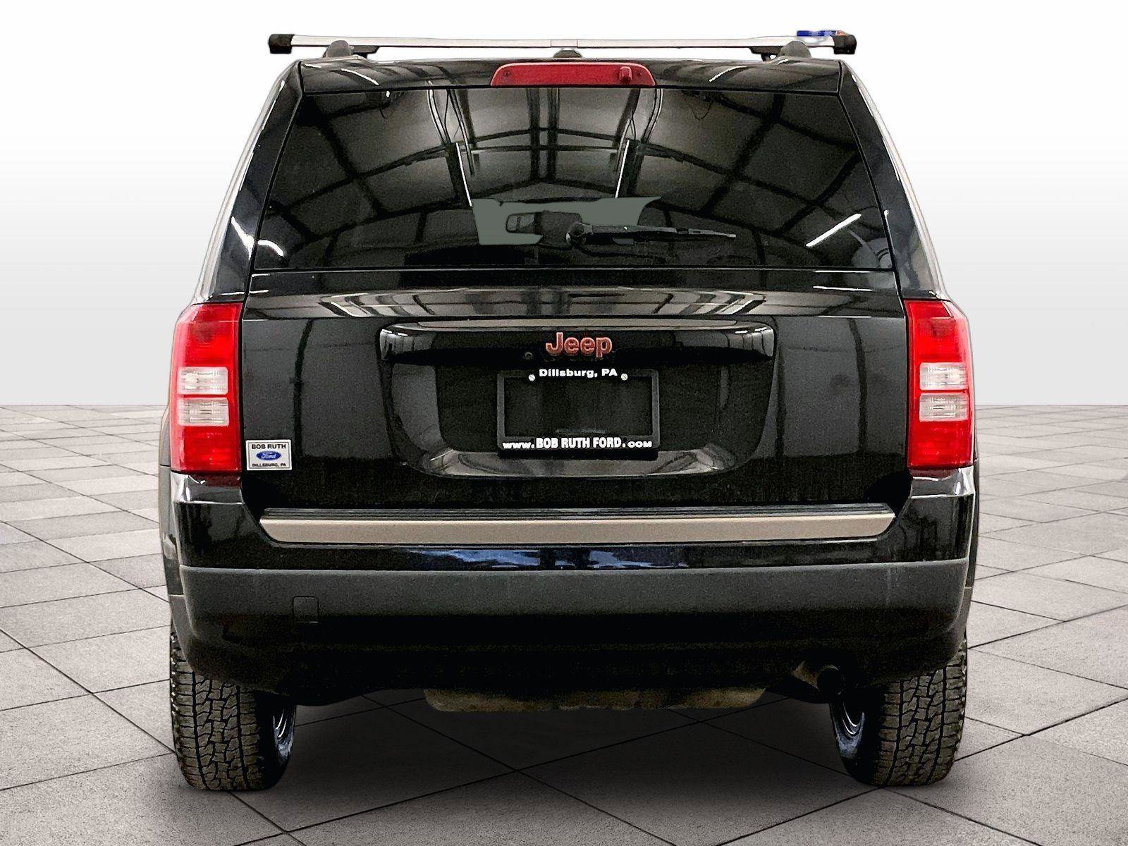Used 2016 Jeep Patriot 75th Anniversary w/ Power Value Group FWD image 5