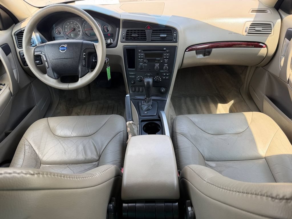 Used 2004 Volvo XC70 AWD/4WD image 19