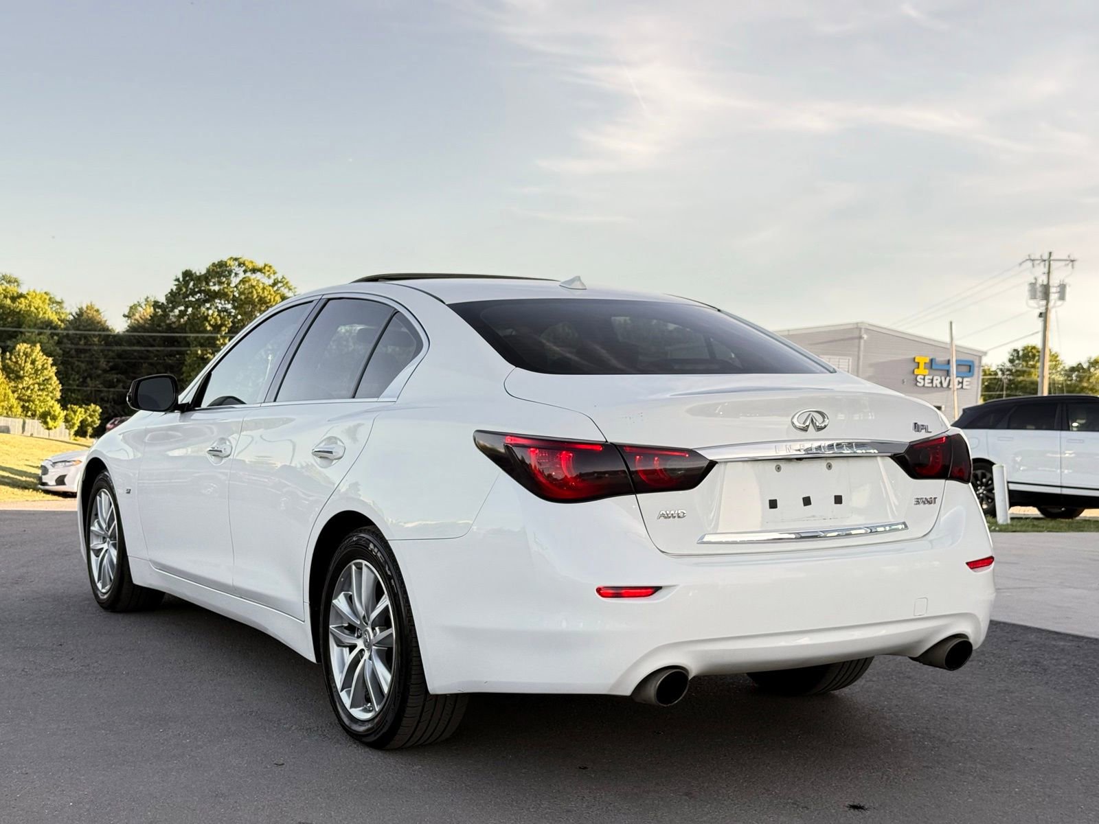 Used 2015 INFINITI Q50 AWD image 14