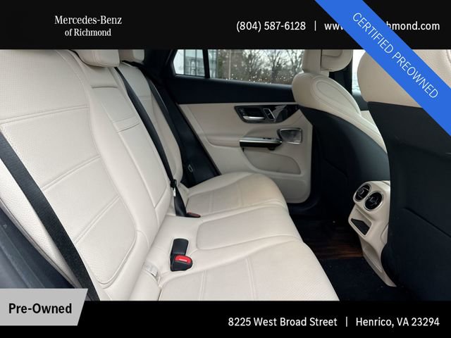 Used 2025 Mercedes-Benz GLC 300 4MATIC image 15