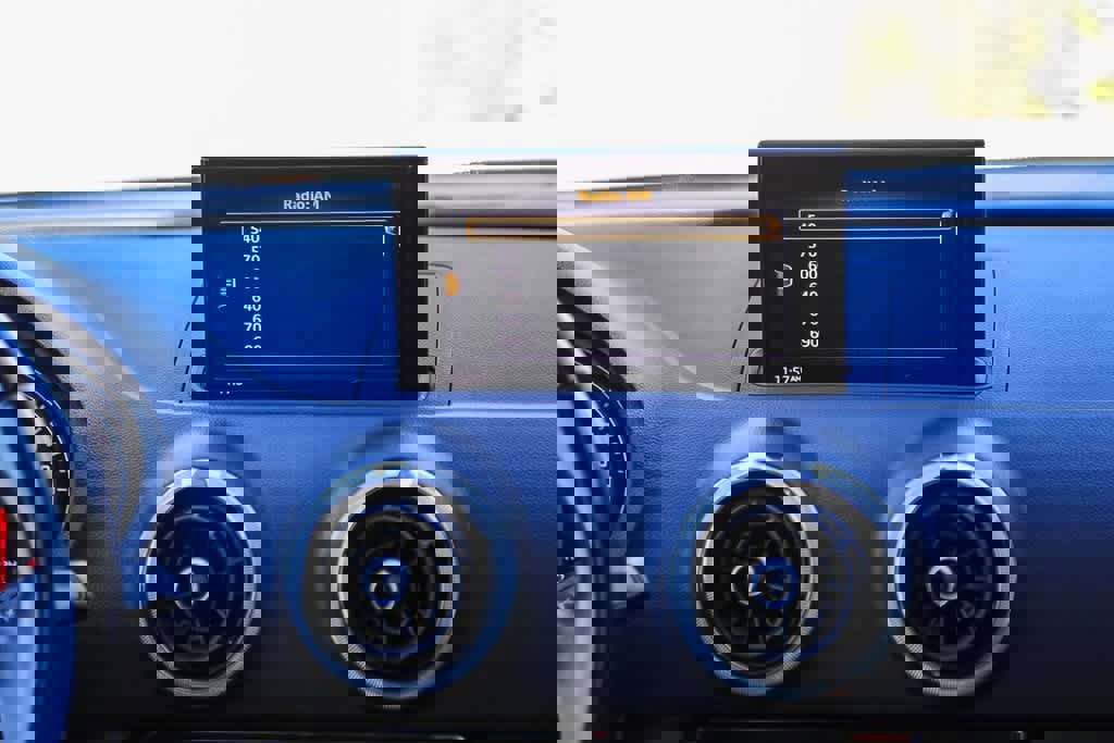 Used 2020 Audi A3 2.0T Premium image 13