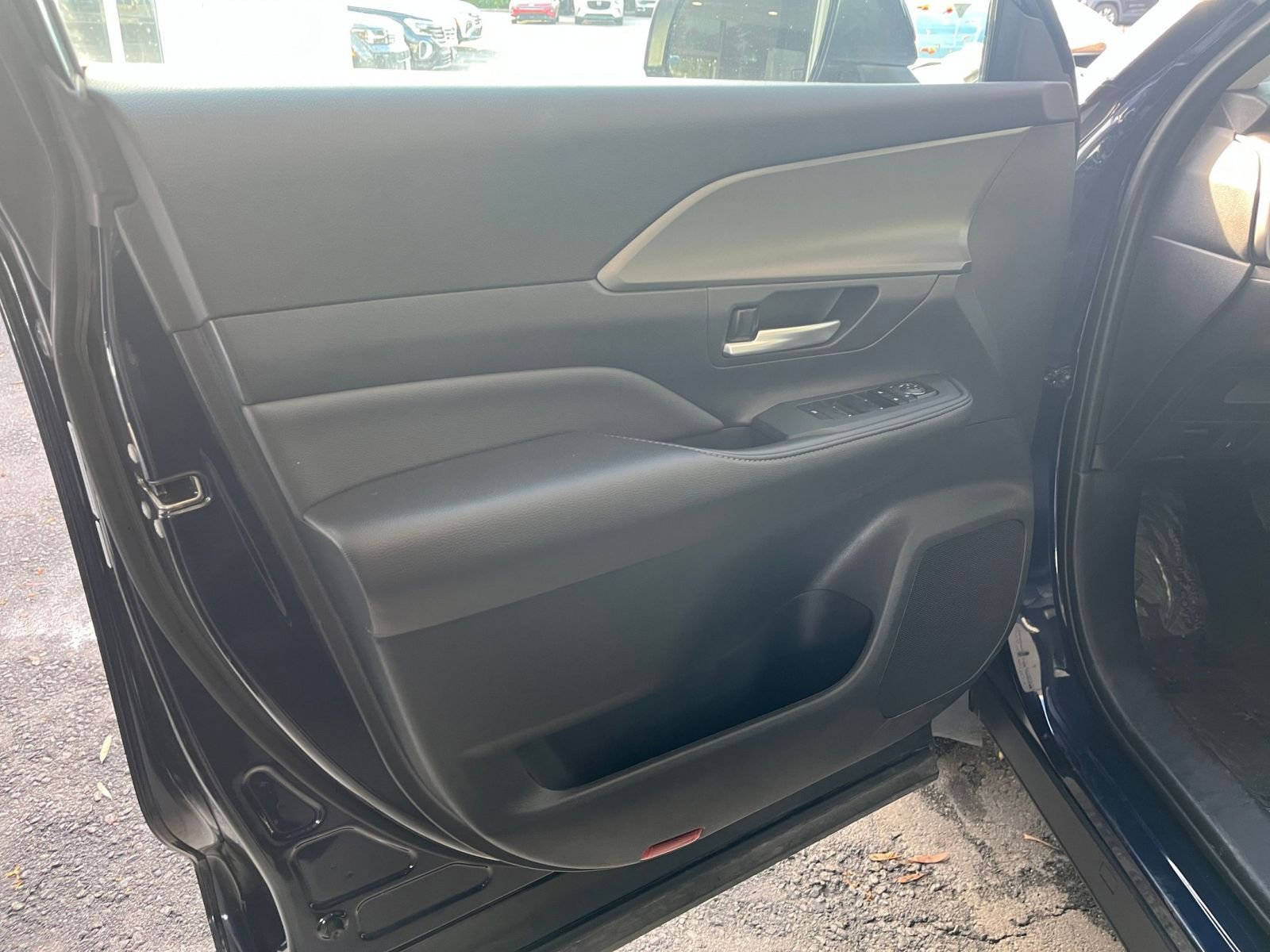 Used 2025 Toyota Grand Highlander FWD image 20