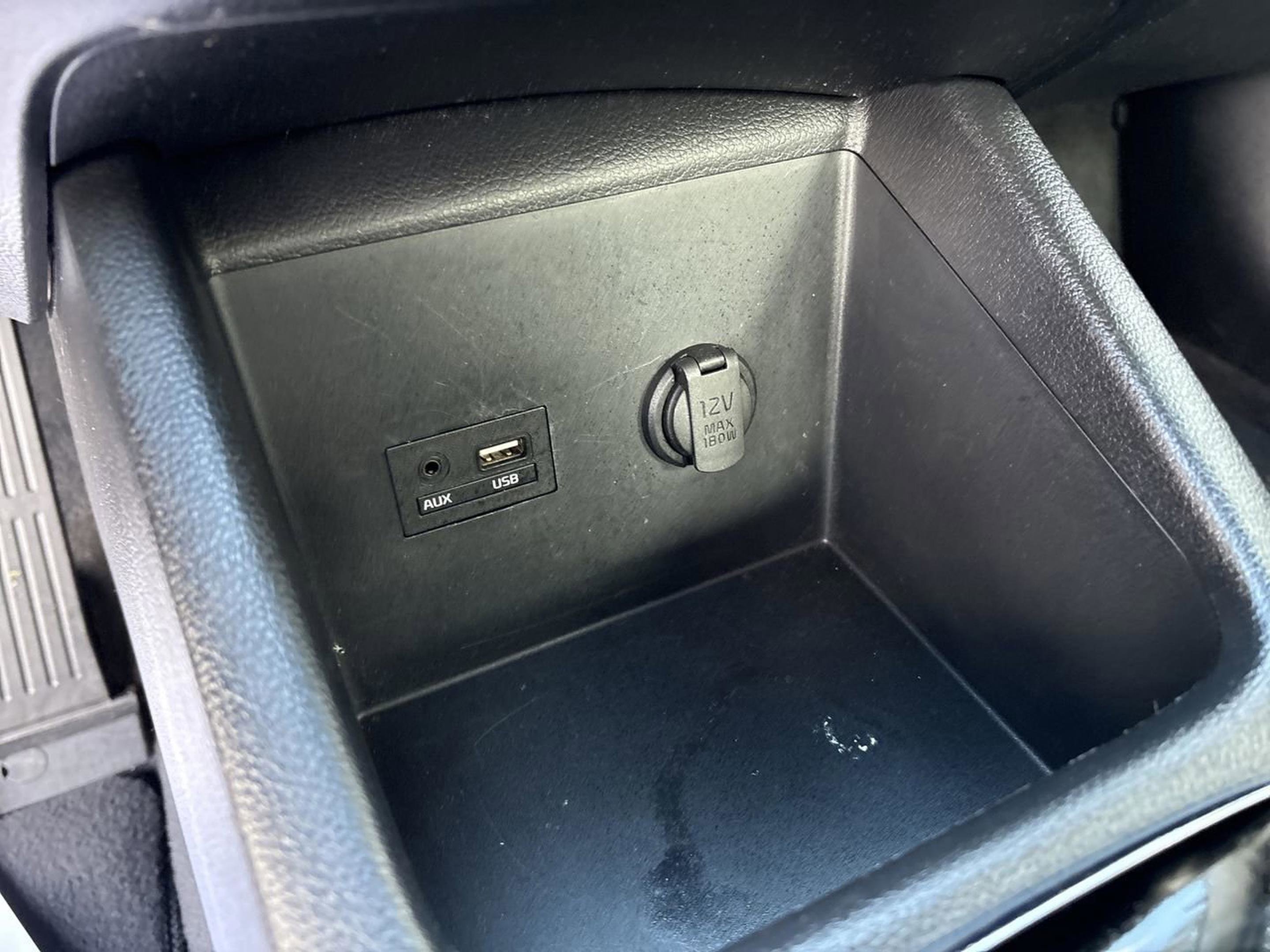 Used 2017 Kia Forte LX FWD image 25