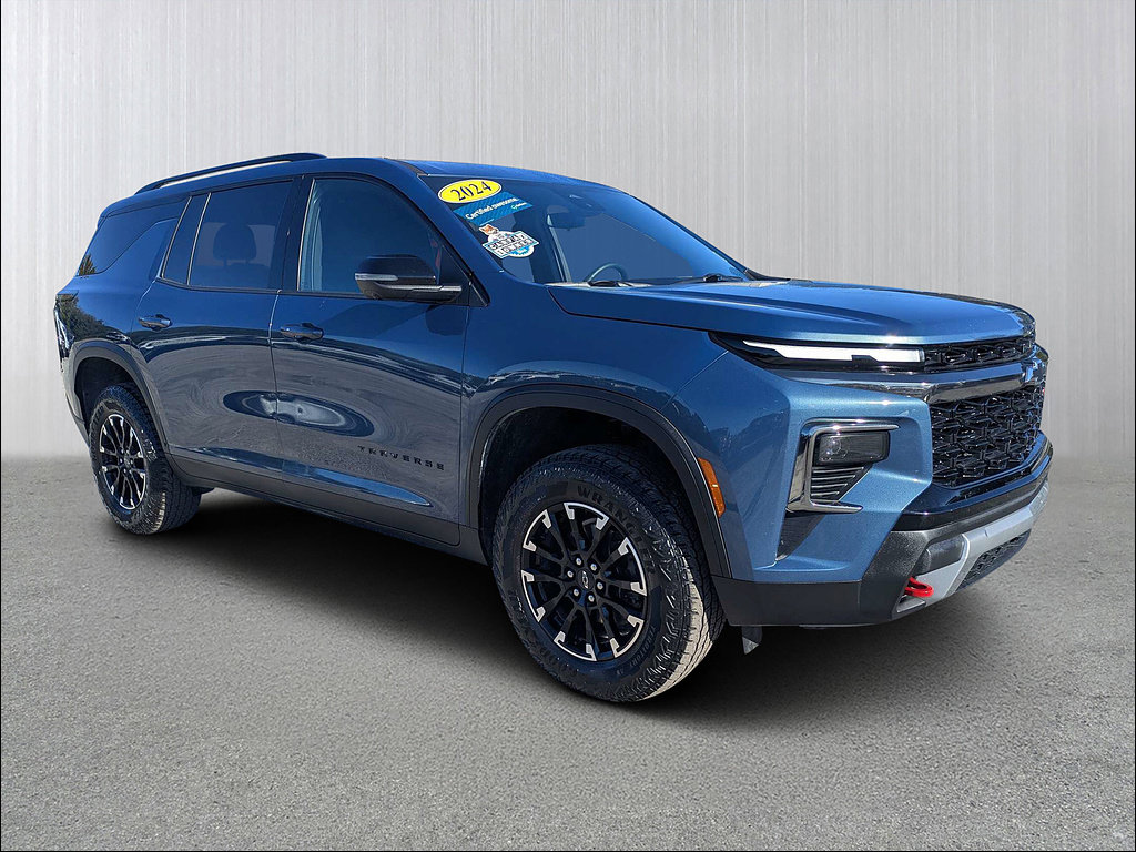 Used 2024 Chevrolet Traverse Z71