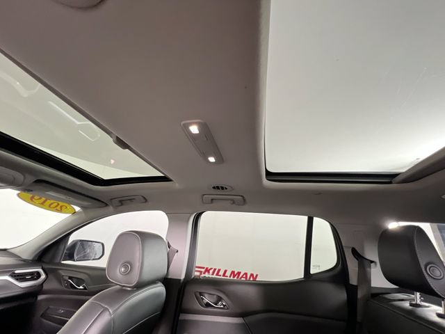 Used 2019 GMC Acadia SLT w/ Black Edition AWD/4WD image 26