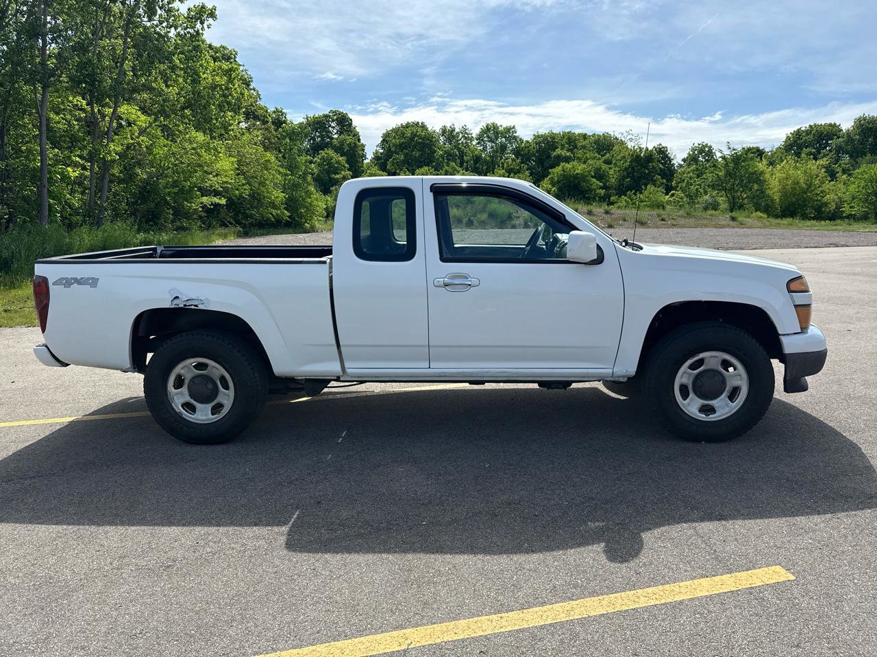 Used 2010 Chevrolet Colorado W/T w/ Power Convenience Package AWD/4WD image 4