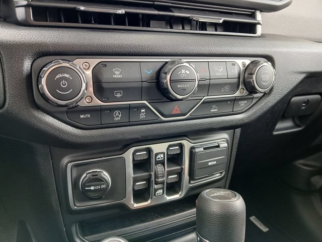 New 2026 Jeep Gladiator Sport AWD/4WD image 22