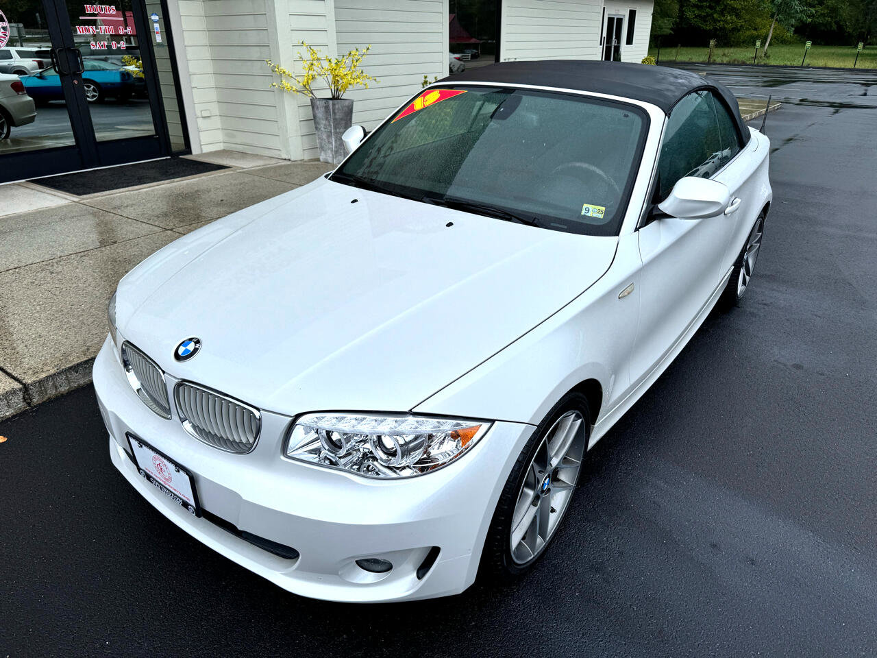 Used 2013 BMW 128i Convertible w/ Premium Pkg image 1