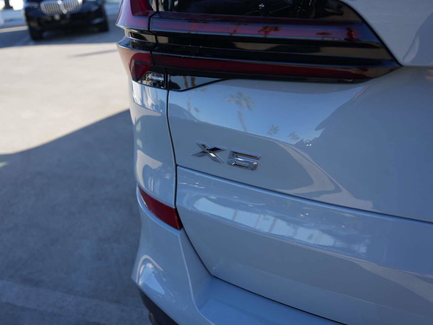 Certified 2026 BMW X5 sDrive40i w/ Executive Package image 5