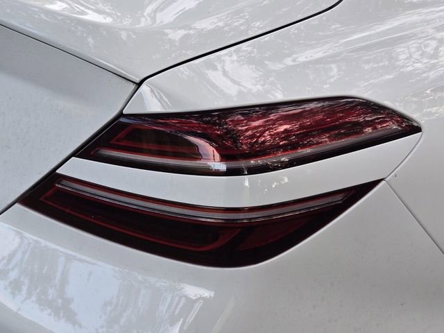 Used 2023 Genesis G70 3.3T w/ Sport Prestige Package RWD image 9