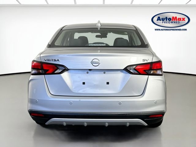 Used 2023 Nissan Versa SV FWD image 7