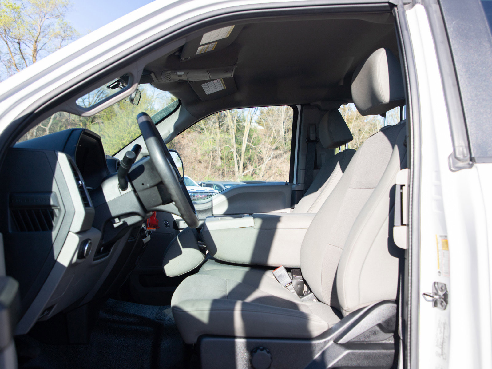Used 2021 Ford F250 XL w/ Power Equipment Group RWD image 21