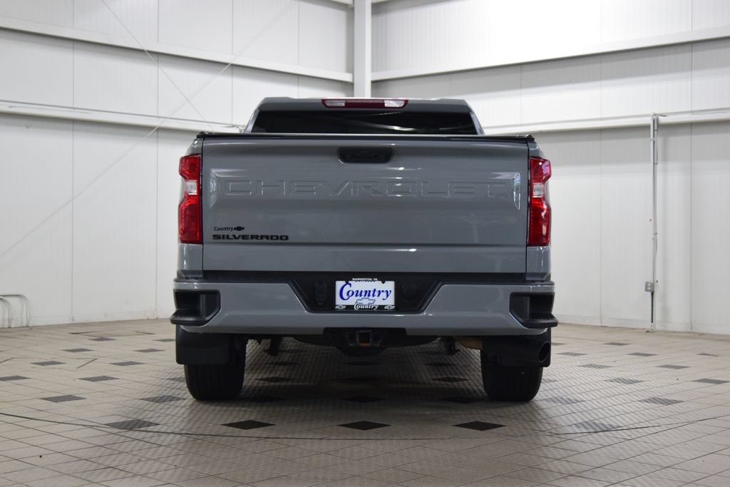 Used 2024 Chevrolet Silverado 1500 Custom w/ LPO, Dark Essentials Package AWD/4WD image 7