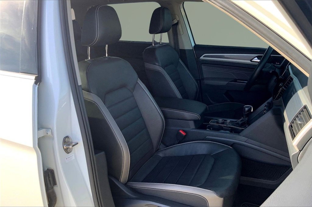 Used 2022 Volkswagen Atlas SEL Premium image 7