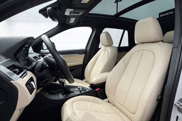 Used 2018 BMW X1 xDrive28i w/ Premium Package image 10