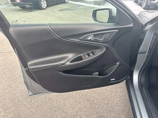 Used 2024 Chevrolet Malibu LT image 21