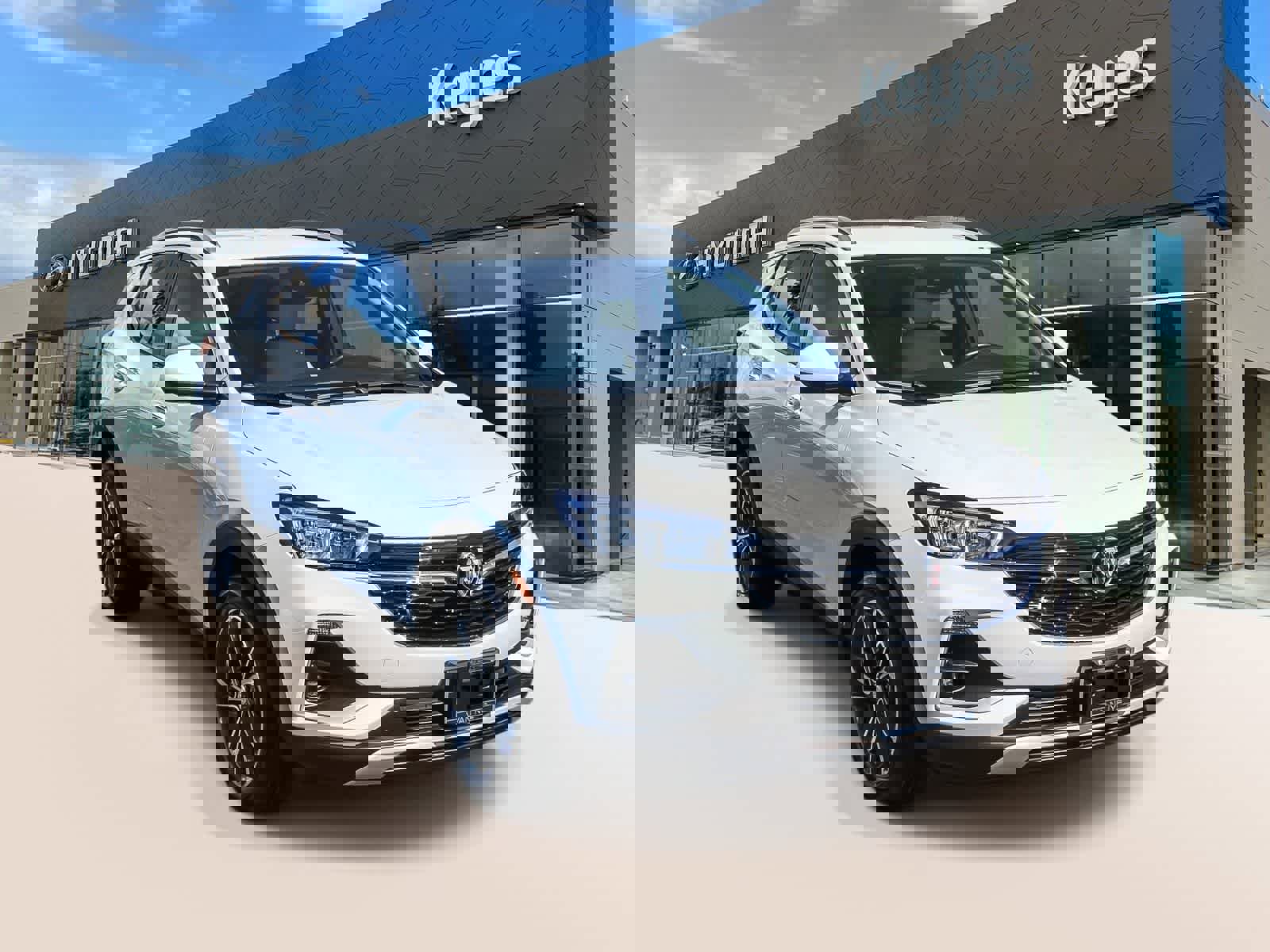 Used 2023 Buick Encore GX Select image 3