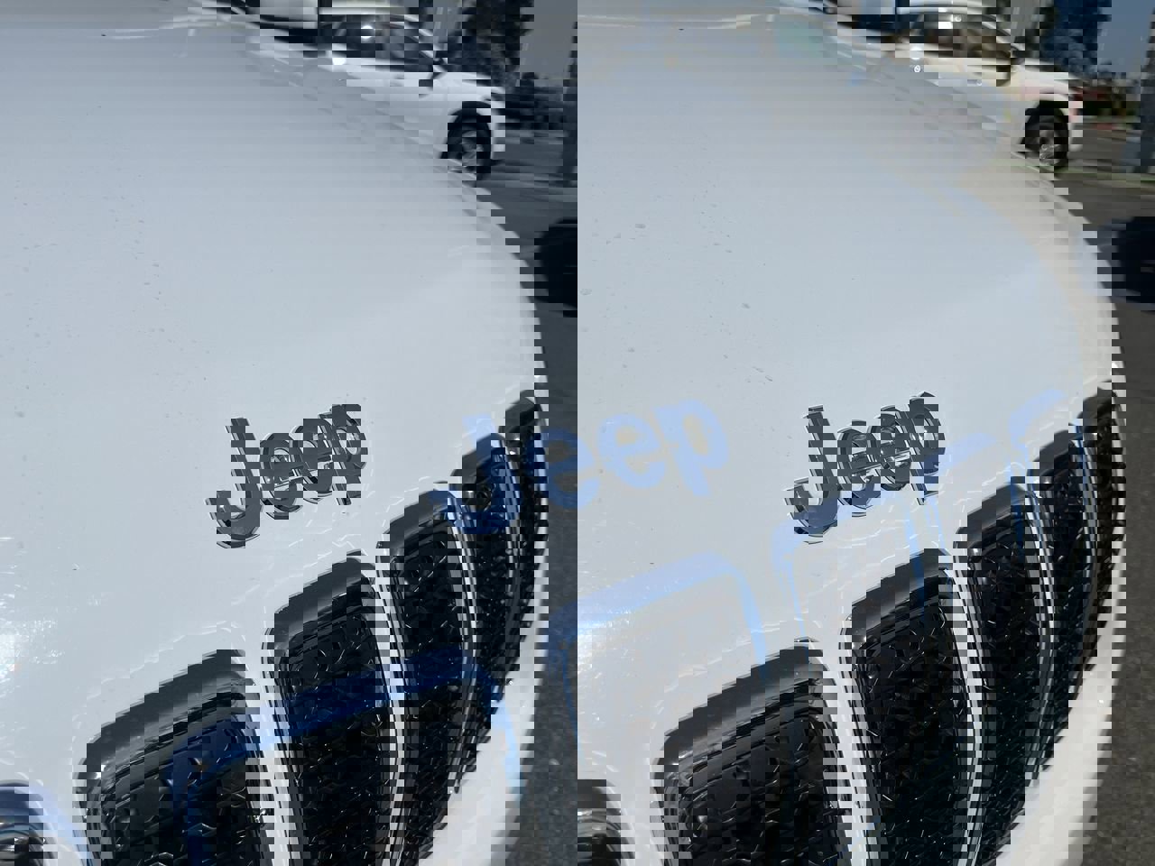 Used 2021 Jeep Cherokee Latitude Lux w/ Sun & Sound Group image 29