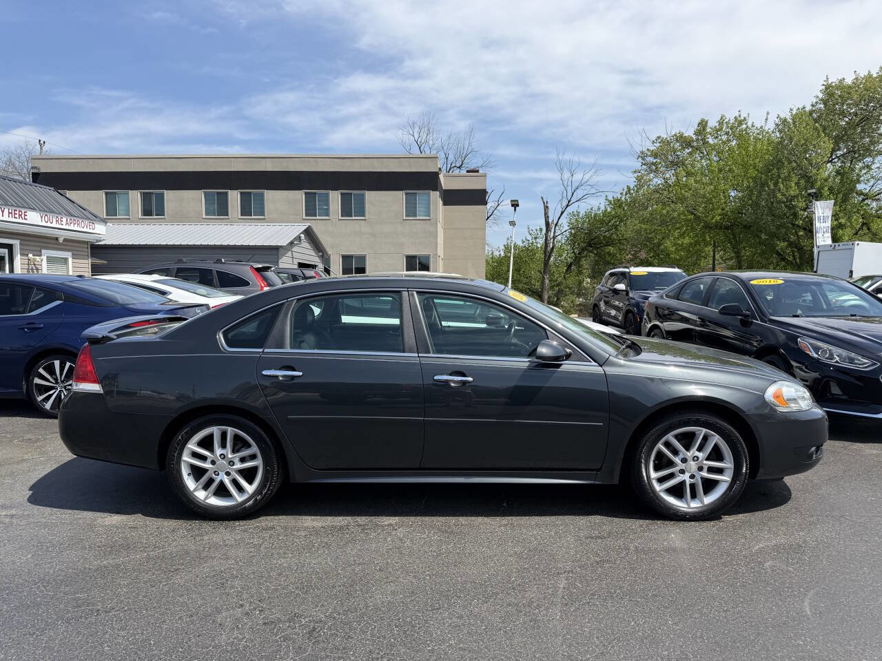Used 2014 Chevrolet Impala Limited LTZ image 5