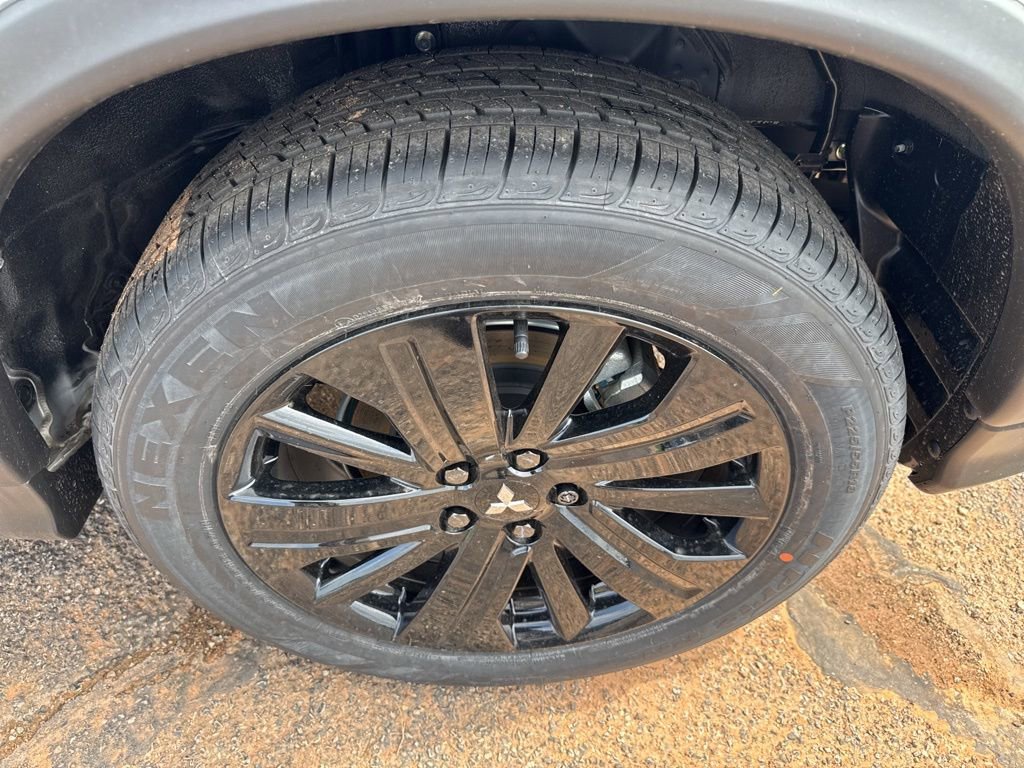 New 2026 Mitsubishi Outlander Sport LE image 35