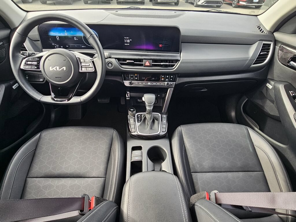 Certified 2024 Kia Seltos SX AWD/4WD image 9