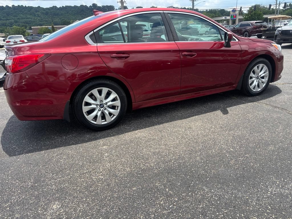 Used 2017 Subaru Legacy 2.5i Premium AWD/4WD image 8