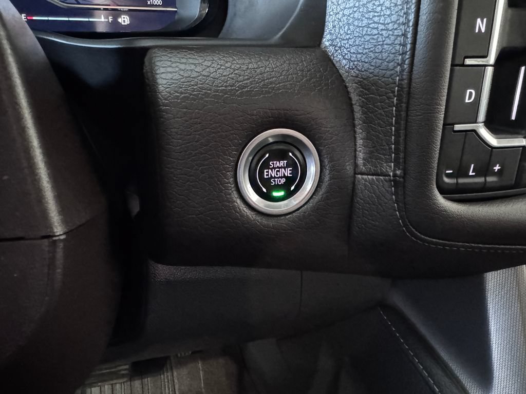 Certified 2024 GMC Yukon Denali AWD/4WD image 26