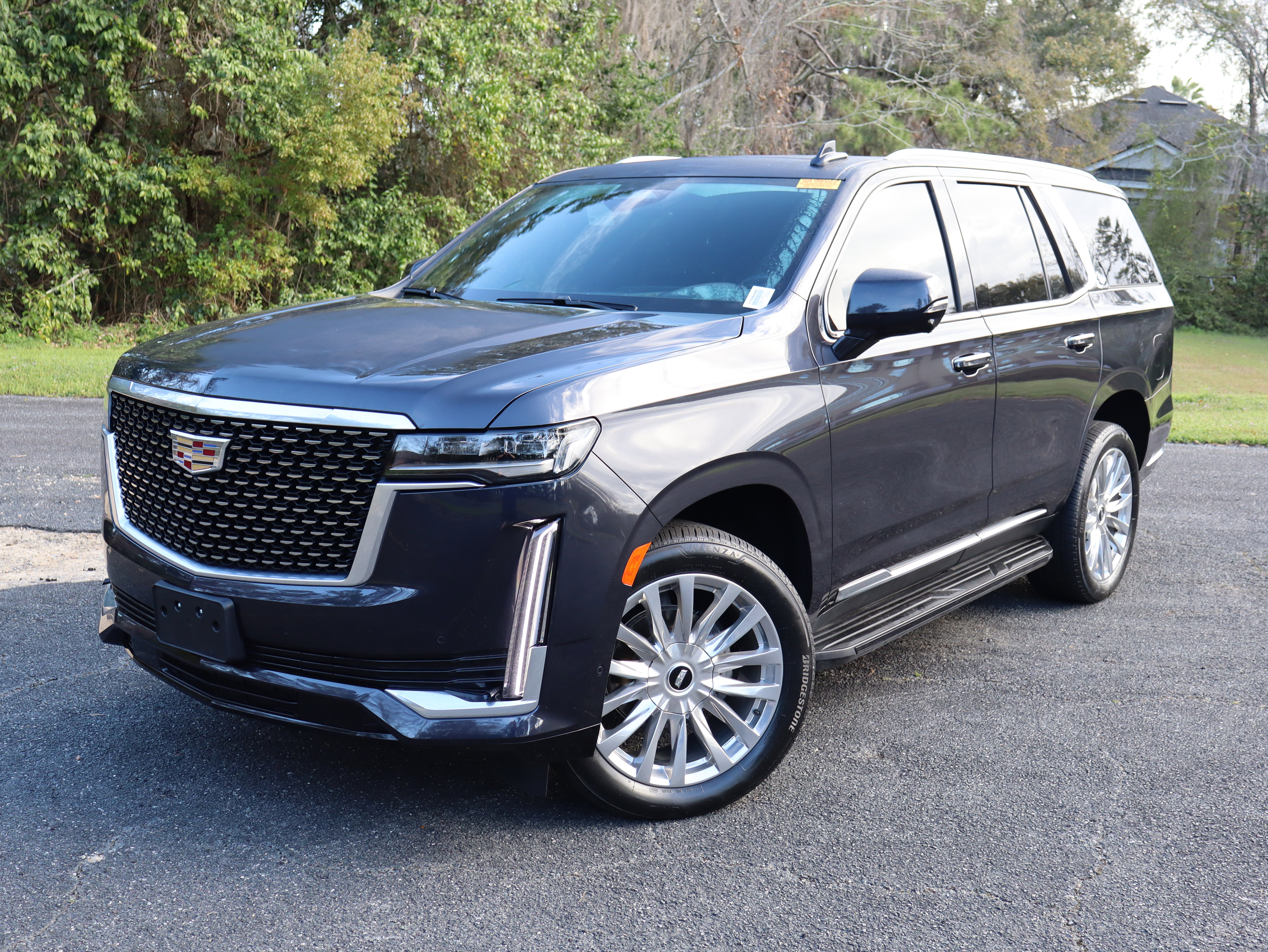 Used 2023 Cadillac Escalade Premium Luxury w/ LPO, Floor Liner Package image 2