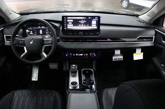 New 2026 Mitsubishi Outlander SEL image 20