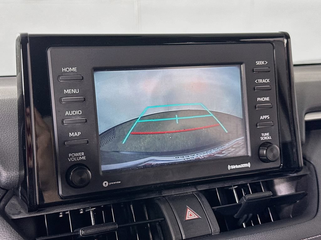 Used 2022 Toyota RAV4 XLE FWD image 11