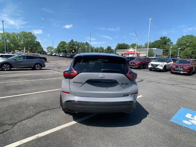 Certified 2024 Nissan Murano SV w/ SV Midnight Edition Package AWD/4WD image 6
