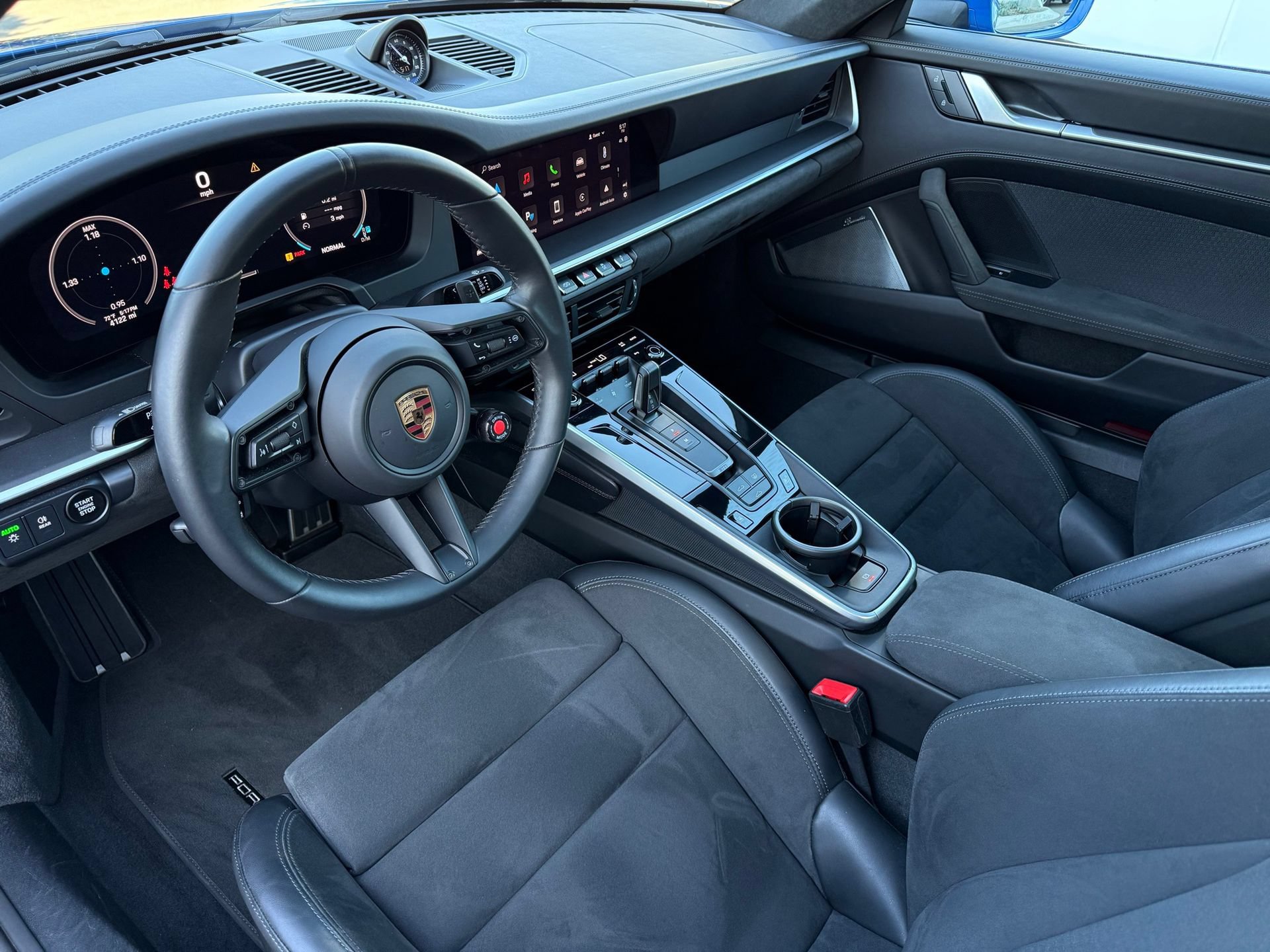 Certified 2025 Porsche 911 Carrera 4 GTS AWD/4WD image 4