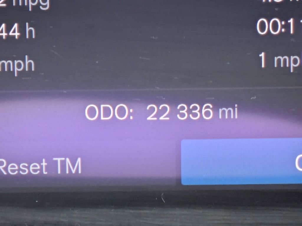 Certified 2023 Volvo XC60 B5 Plus w/ Climate Package FWD image 39