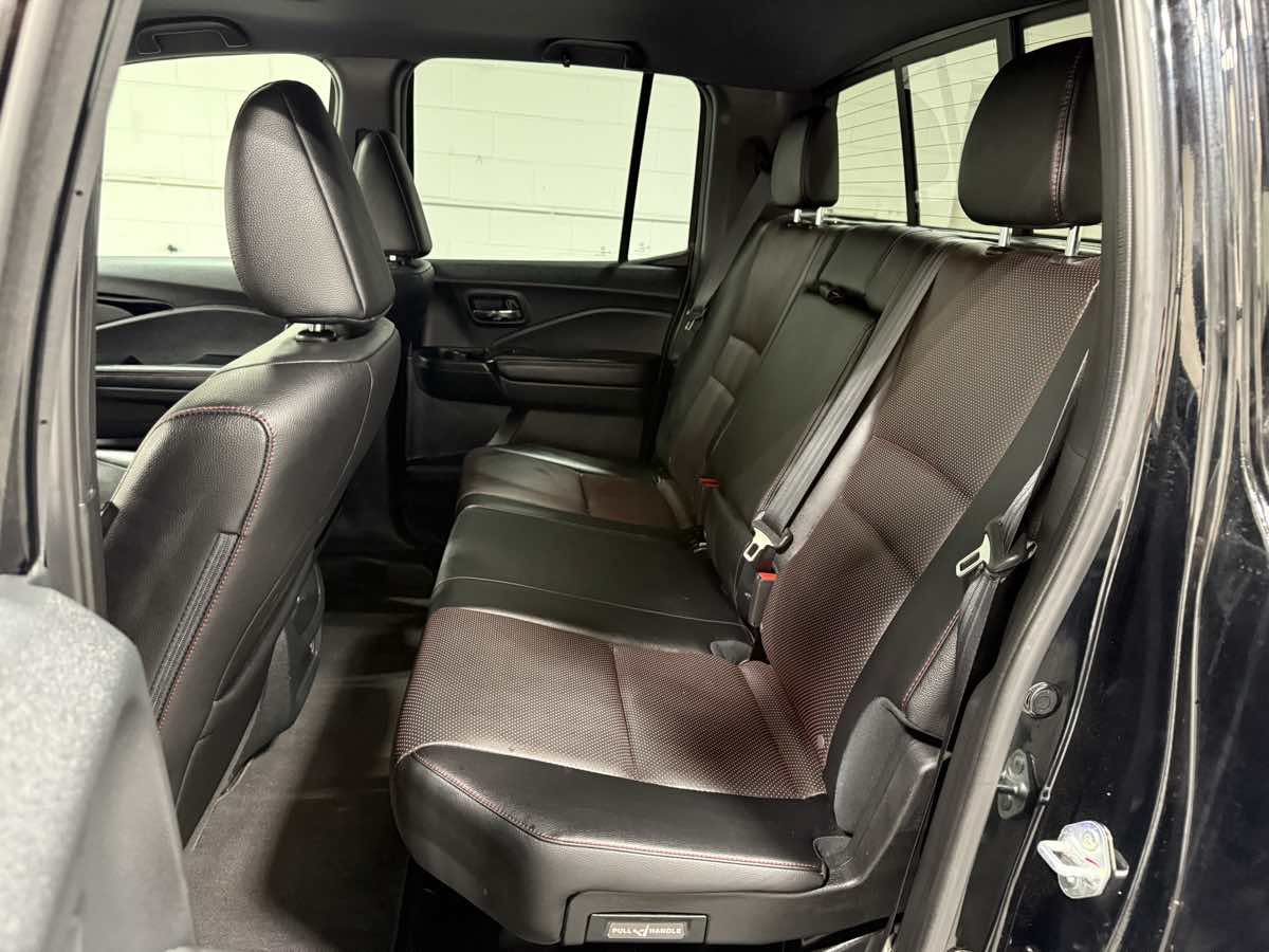 Used 2023 Honda Ridgeline Black Edition image 17