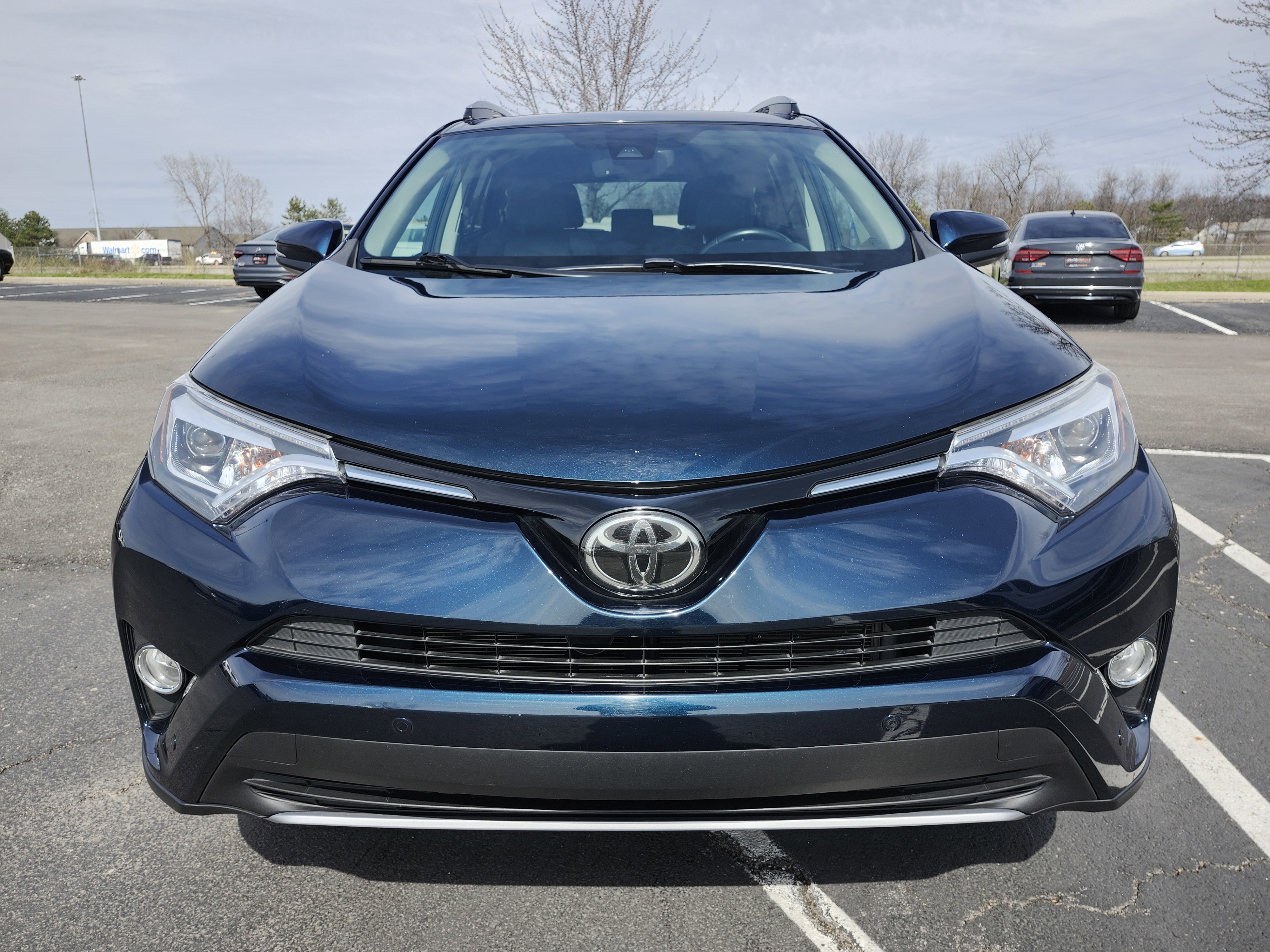 Used 2017 Toyota RAV4 Limited image 7