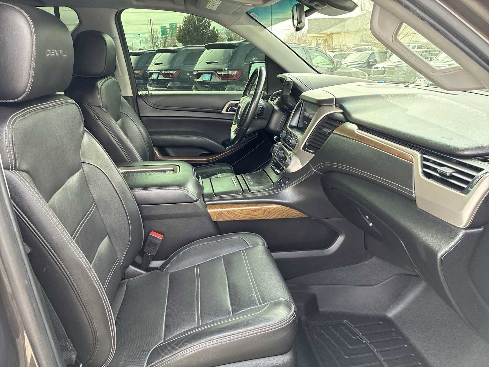 Used 2019 GMC Yukon Denali w/ Open Road Package AWD/4WD image 26