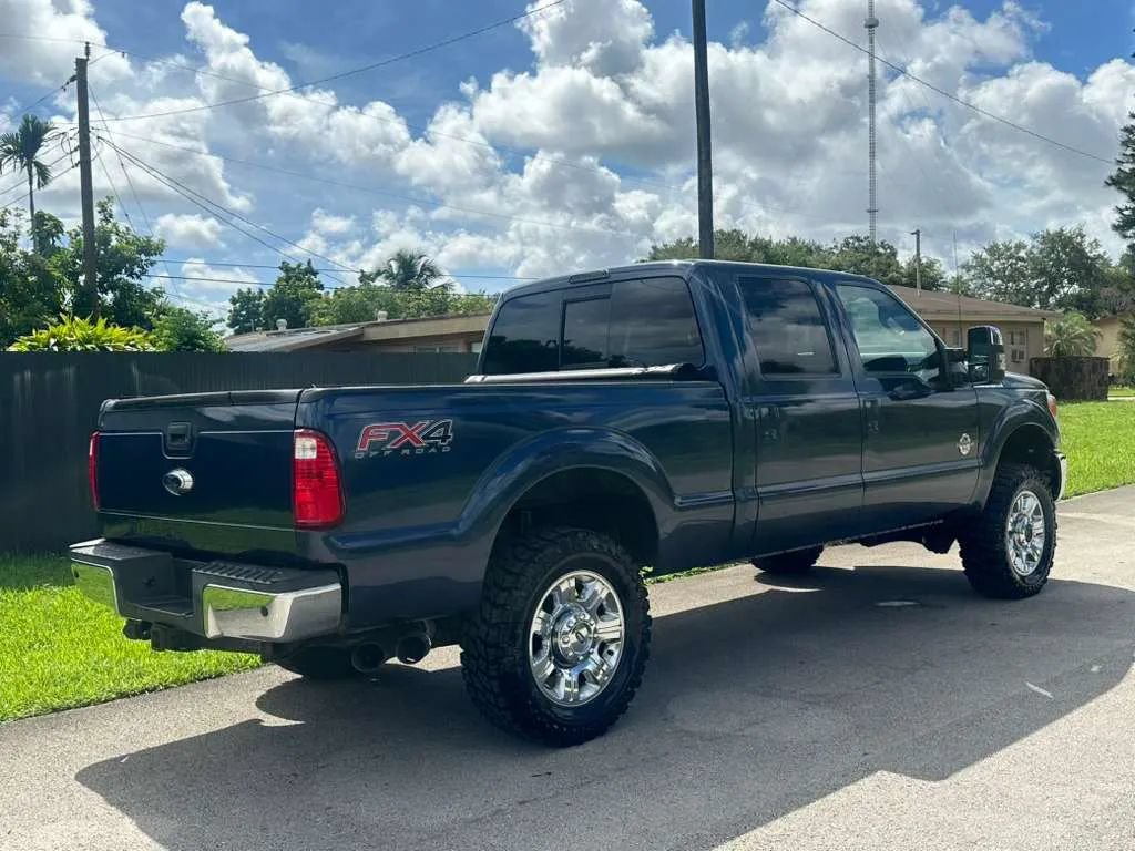 Used 2016 Ford F250 Lariat w/ Lariat Ultimate Package AWD/4WD image 5