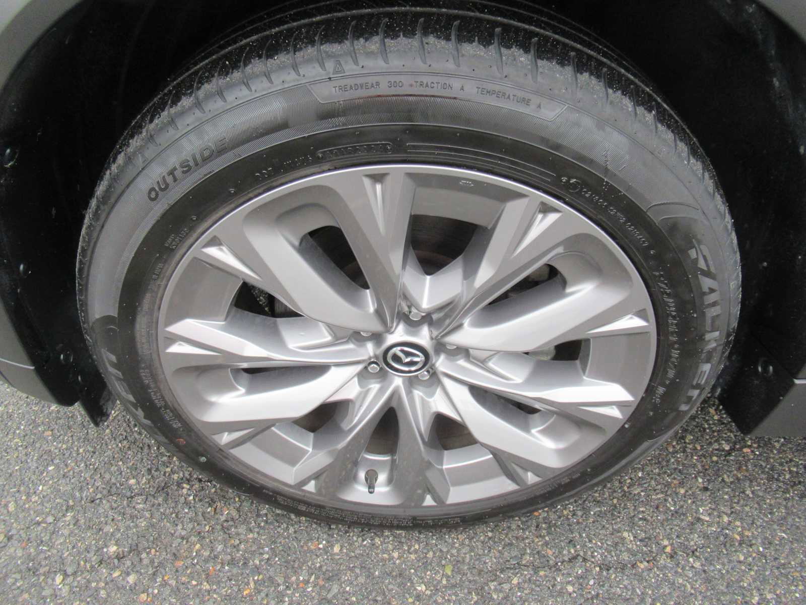 Used 2024 MAZDA CX-90 3.3 Turbo w/ Premium Plus Pkg image 9